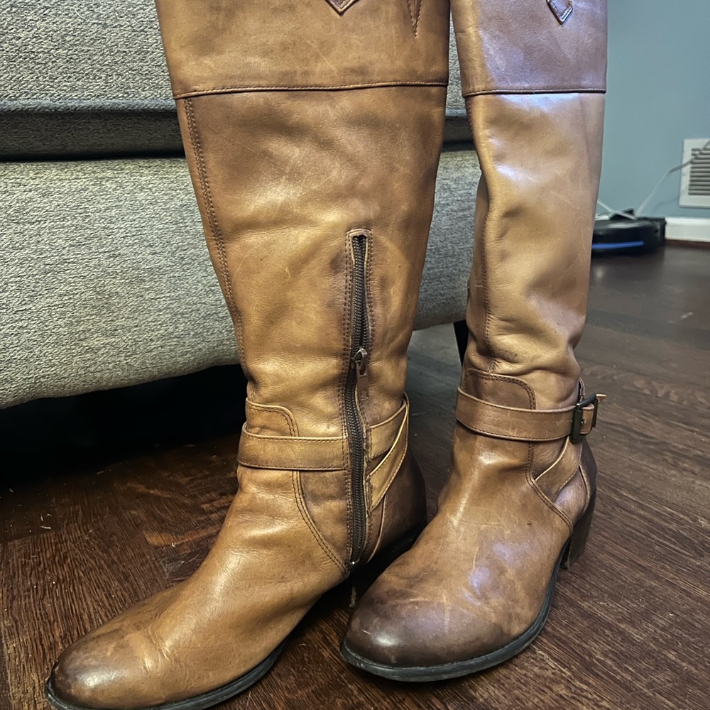 Arturo Chiang High Brown Boots